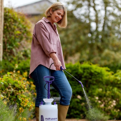 STV - Multi-Purpose Wheeled Pressure Sprayer - 8L