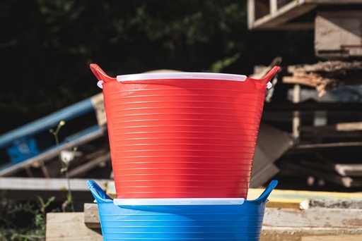 Red Gorilla - Tubs & Recycled Black Tubs - 14L Red