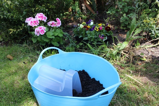 Red Gorilla - Gorilla Tubs & Recycled Black Tubs - Small Shallow 15L- Sky Blue