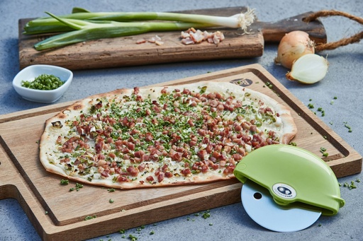 OutdoorChef - Pizza Cutter