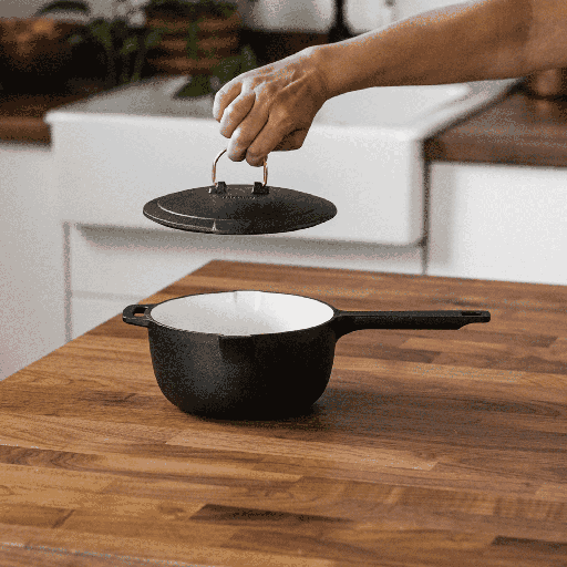 Barebones - Enamel Lined Cast Iron Saucepan - Vintage White