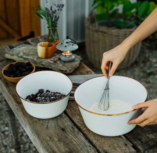 Barebones - Enamel Mixing Bowl Set of 2 Eggshell