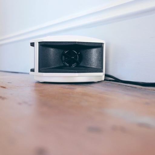 STV - Mega-Sonic® Twin-Speaker Pest Repeller